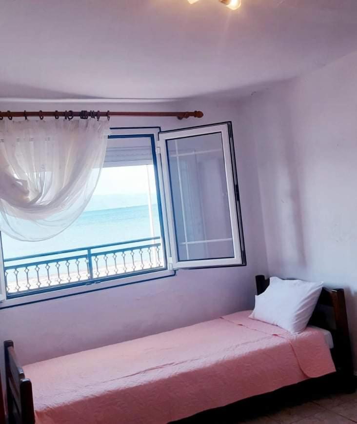 The Blue Pearl Apartment Принос Екстериор снимка